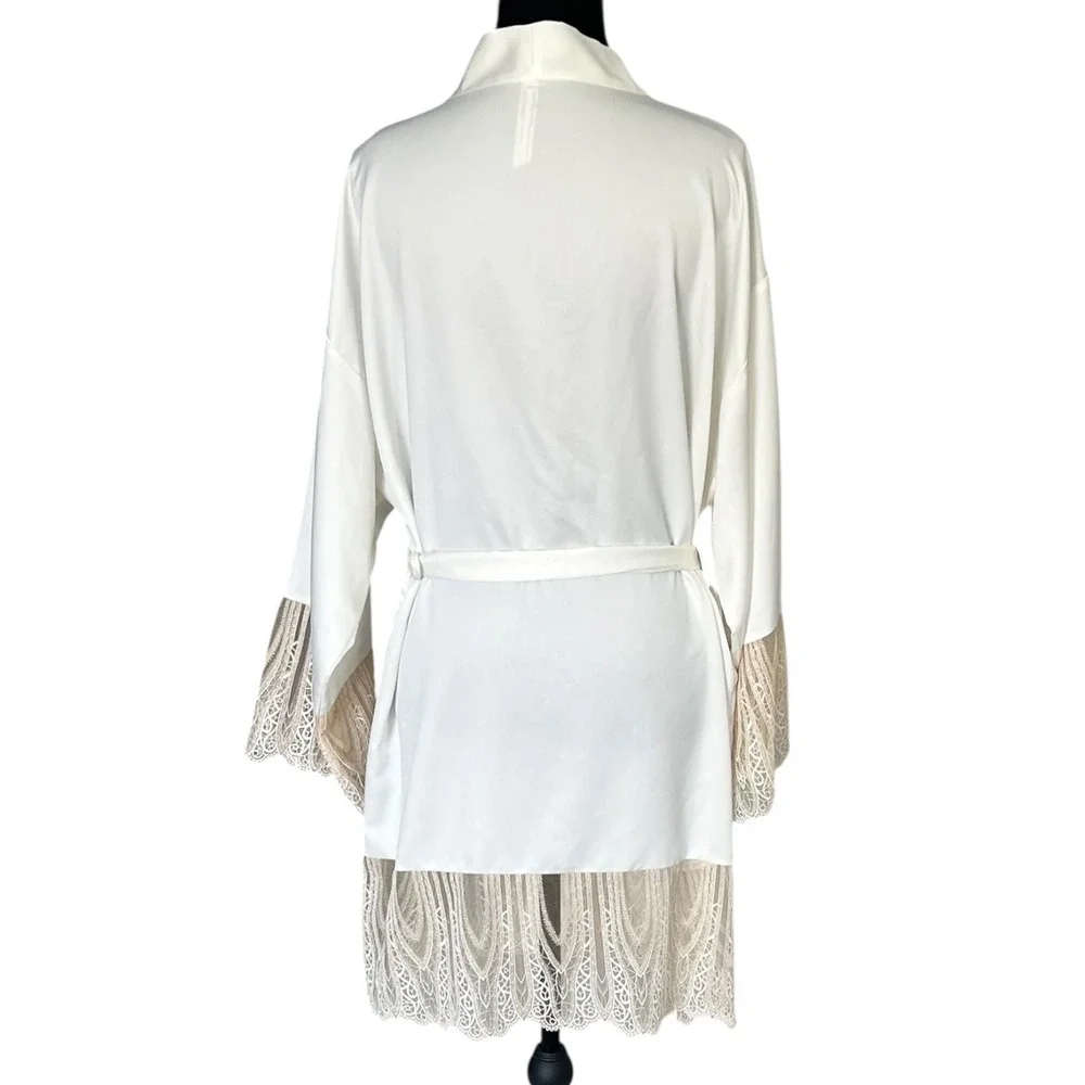 Flora Nikrooz Lace Satin Bridal Getting‎ Ready Robe XL Ivory Wedding
